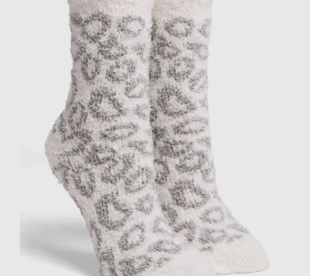 Roar Of Comfort: Leopard Socks