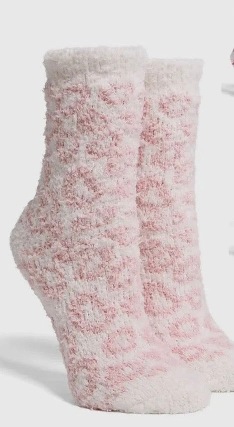 Roar Of Comfort: Leopard Socks